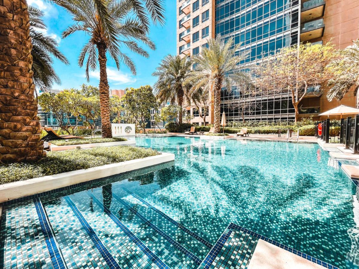 Elite Royal Apartment - Panoramic Full Burj Khalifa, Fountain & Skyline View - Baron Dubai Exterior photo